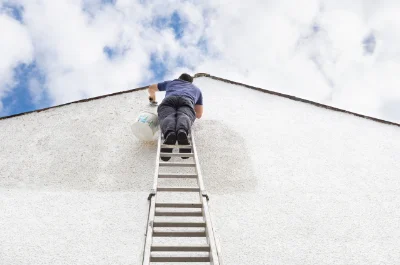 Peinture extérieure à Vendranges — façades et ravalement